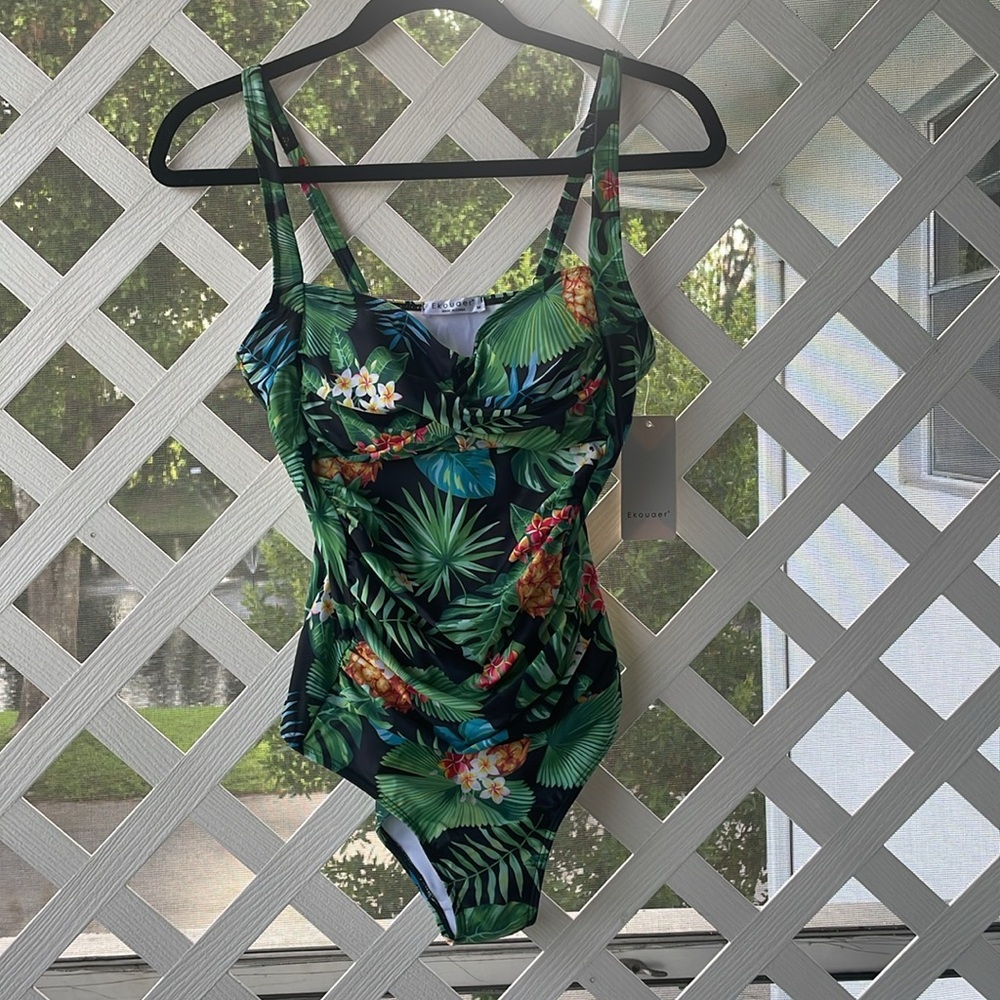 Ekouaer ‘Pat5 Black/Green Leaves’ One-Piece Ruched Retro Swimsuit - Picture 3 of 11